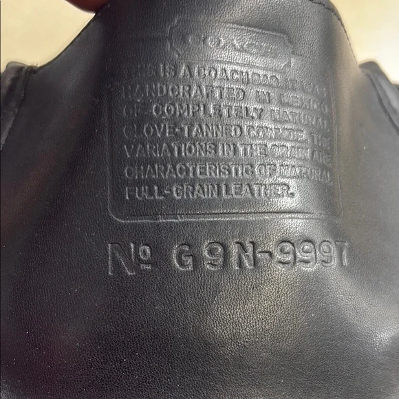 Vintage Coach Black Leather Crossbody Bag - Picture 5 of 7